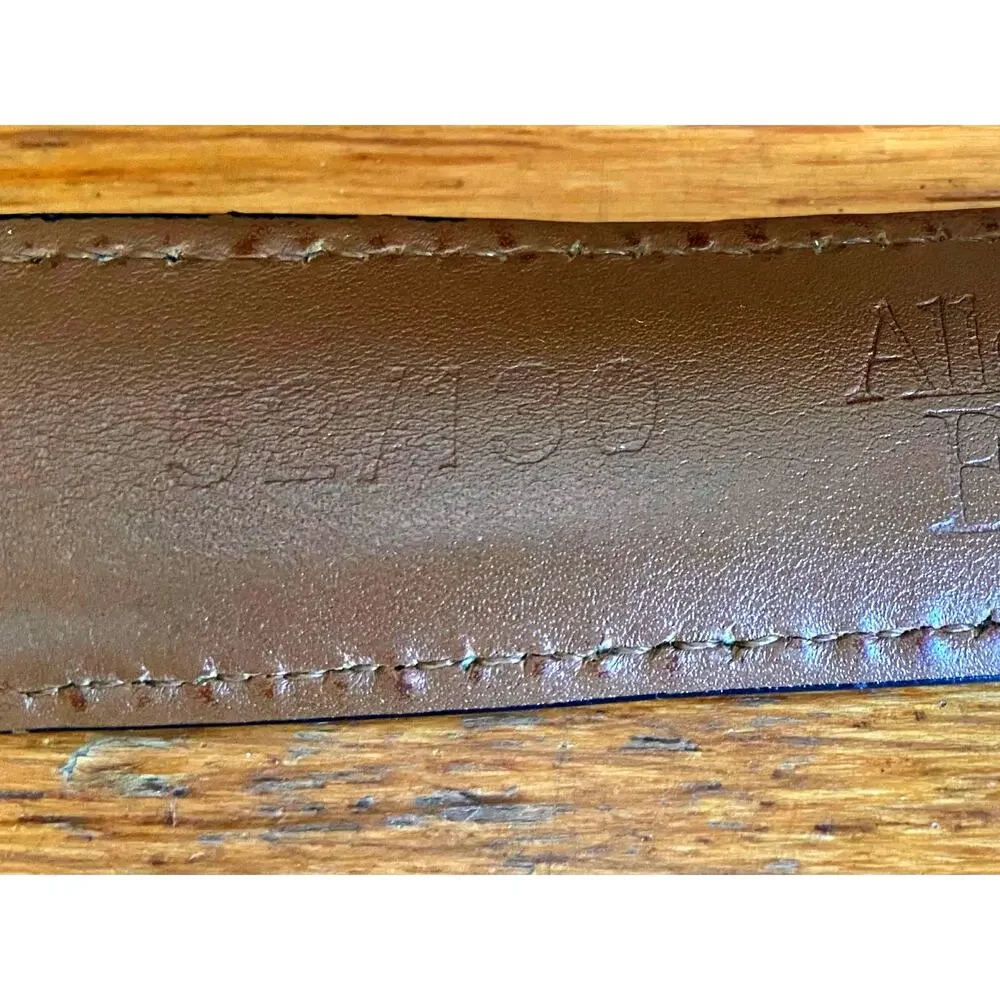 ALLEN EDMONDS Distressed Brown Leather Belt w/Stitch Accent sz 52